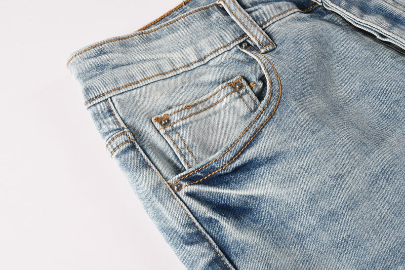 AMIRI Jeans A8921