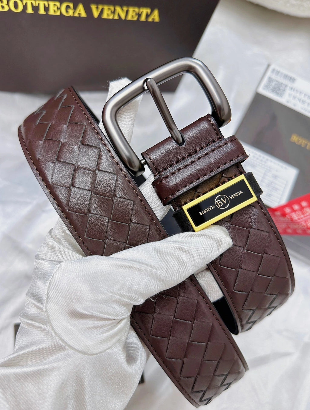 Bottega Veneta Premium Leather Belt with Woven Design in Brown - Hình 2
