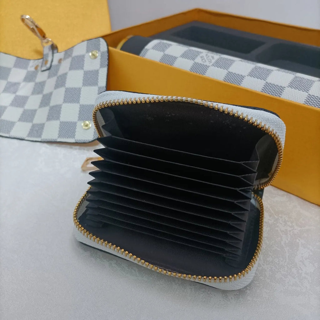 set limited Louis Vuitton Damier Azur Bottle - Hình 5