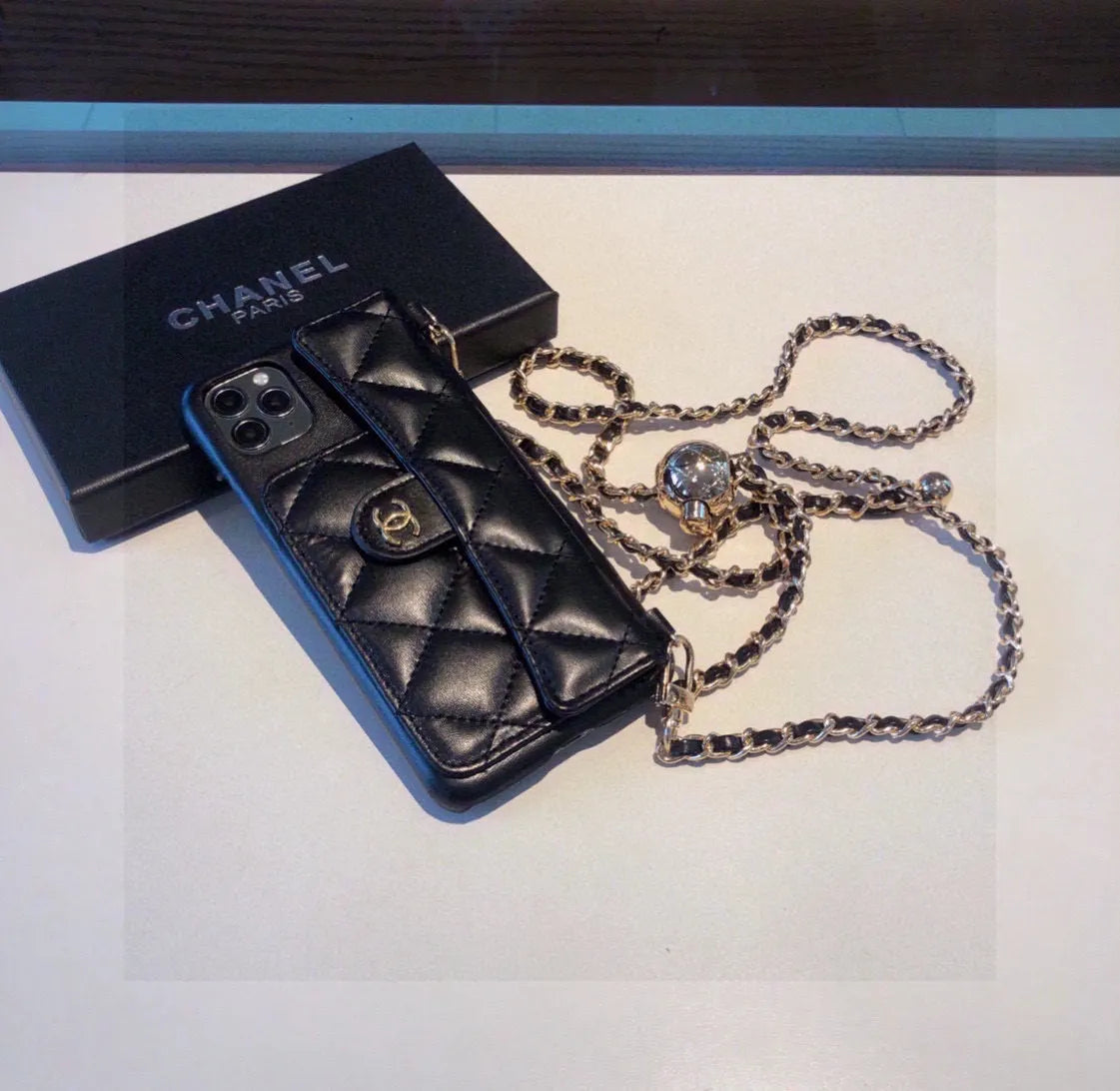 Chanel Black Quilted Leather iPhone Case - Hình 6