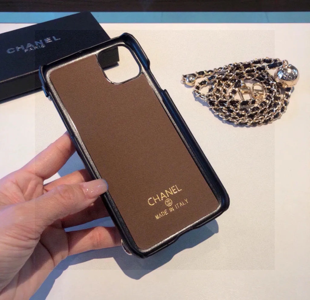 Chanel Black Quilted Leather iPhone Case - Hình 7