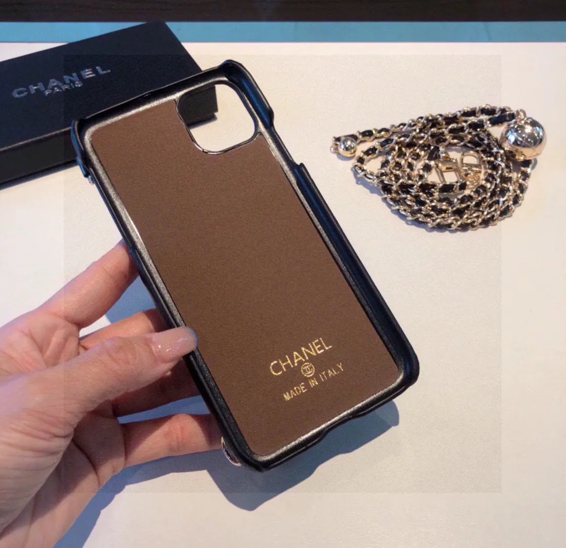 Chanel Black Quilted Leather iPhone Case - Hình 7