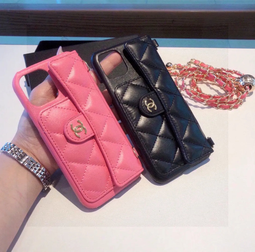 Chanel Black Quilted Leather iPhone Case - Hình 8