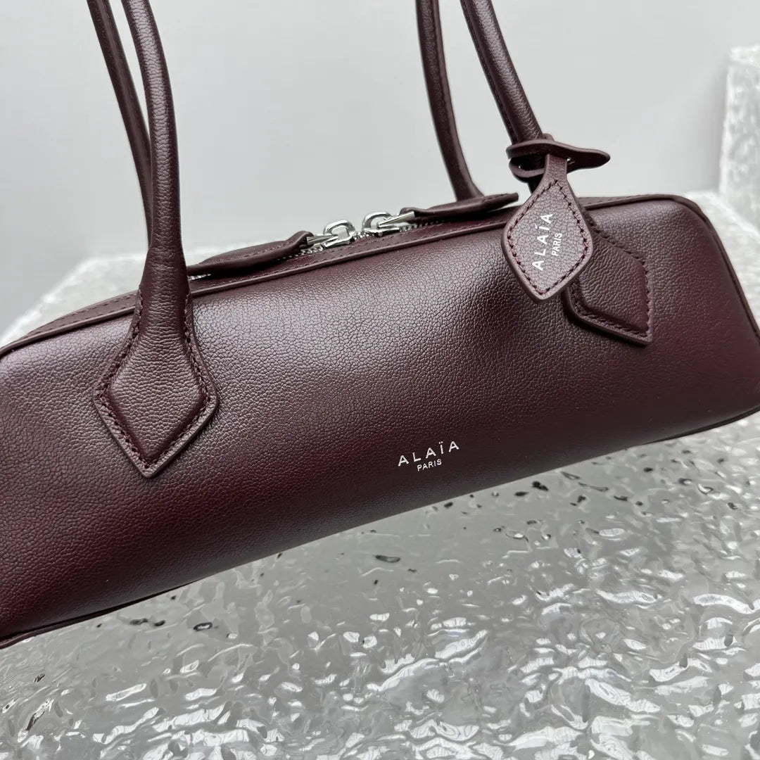 Alaïa Burgundy Leather Baguette - Hình 9