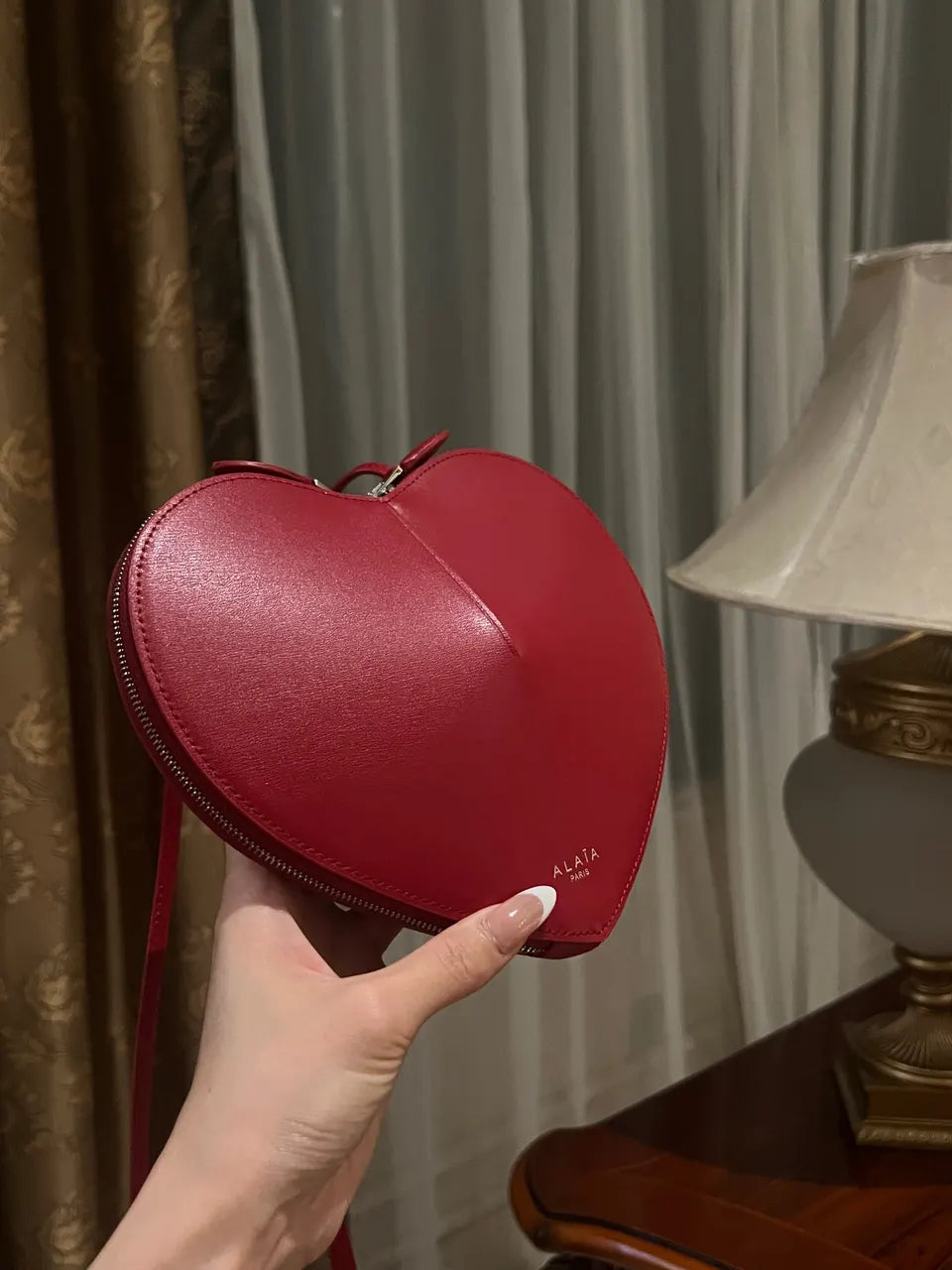 Alaïa Red Heart Bag - Hình 2