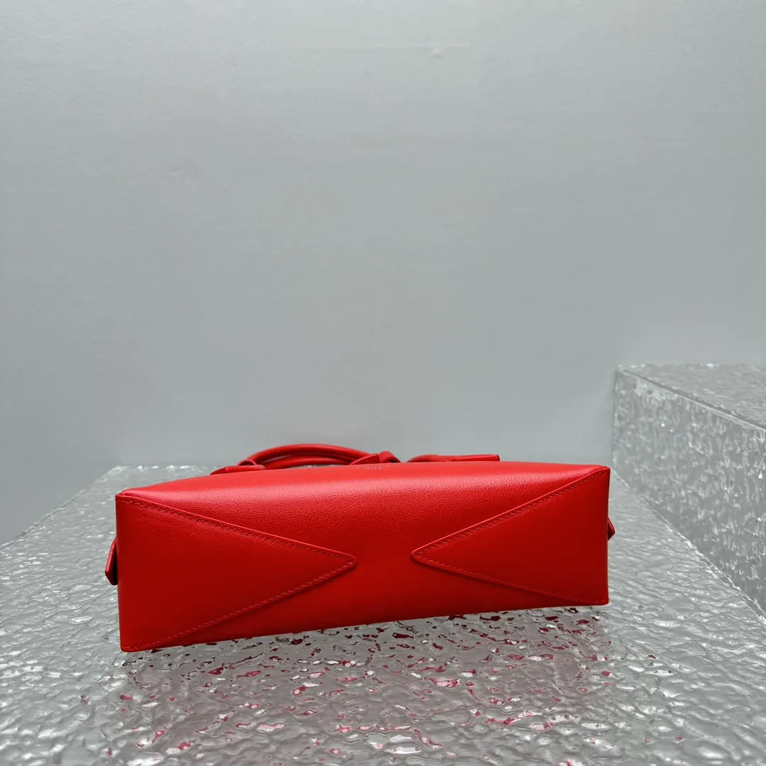 Alaïa Siena Red Leather Bag - Hình 9