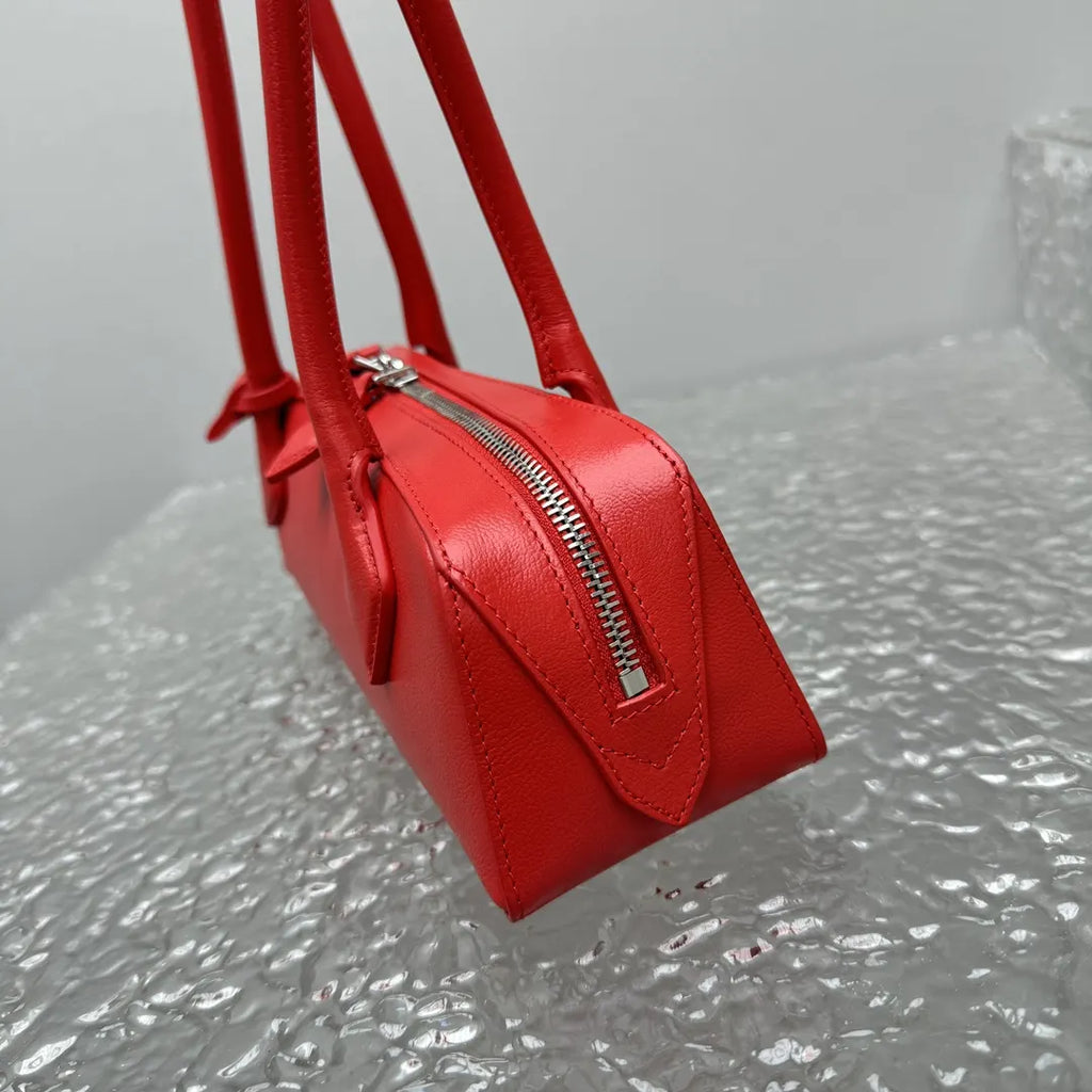 Alaïa Siena Red Leather Bag - Hình 6