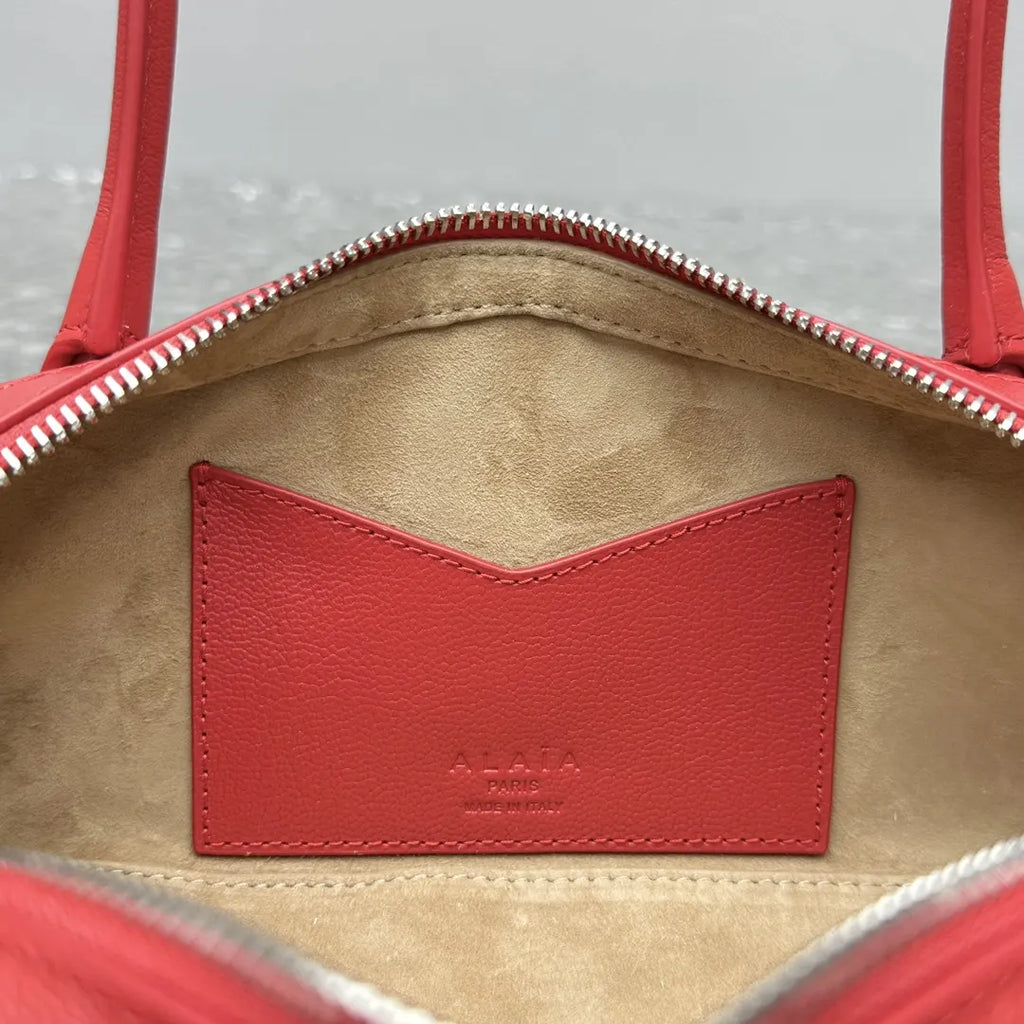 Alaïa Siena Red Leather Bag - Hình 14
