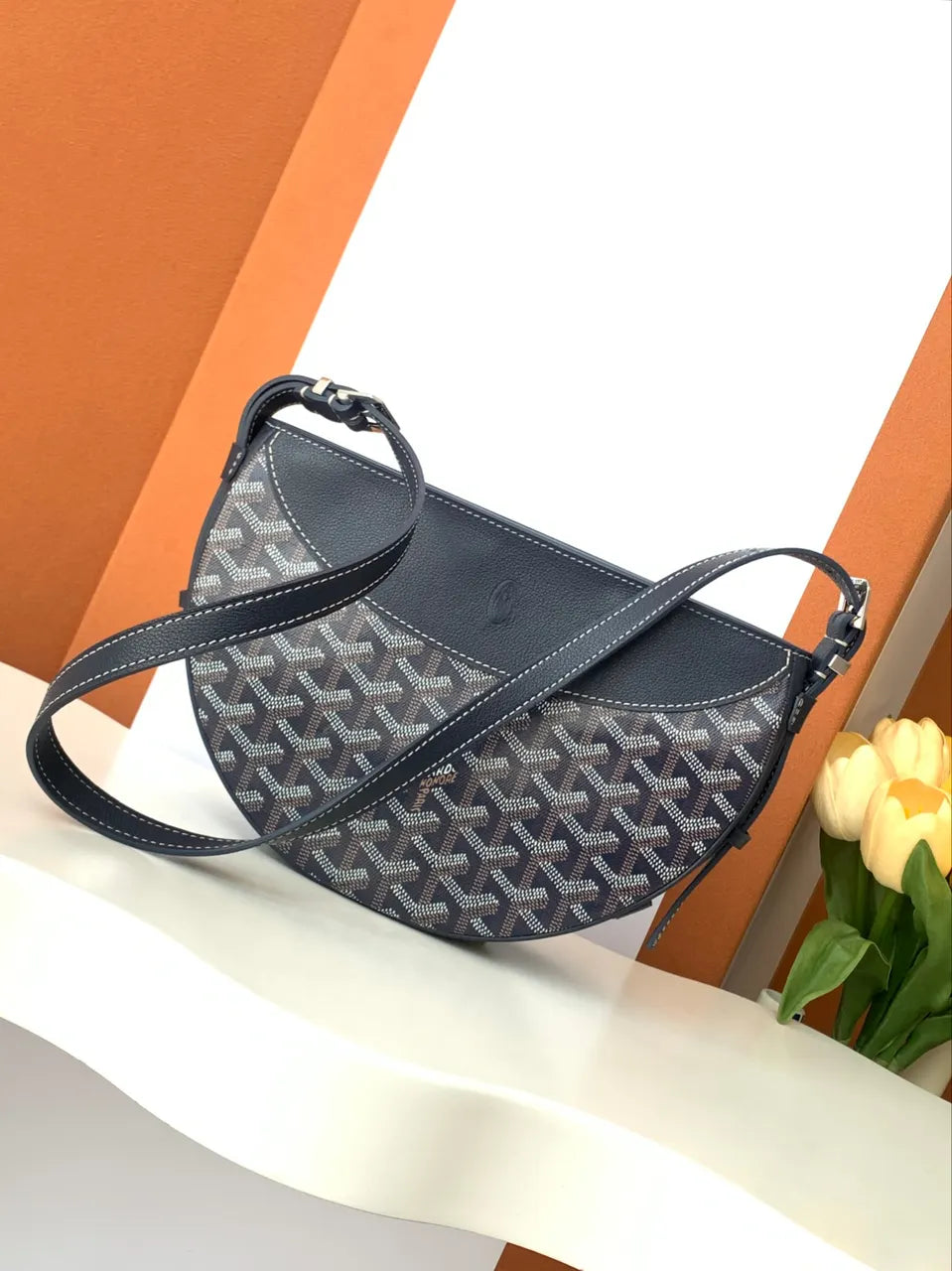 Goyard Midnight Blue Half Moon Bag - Hình 9