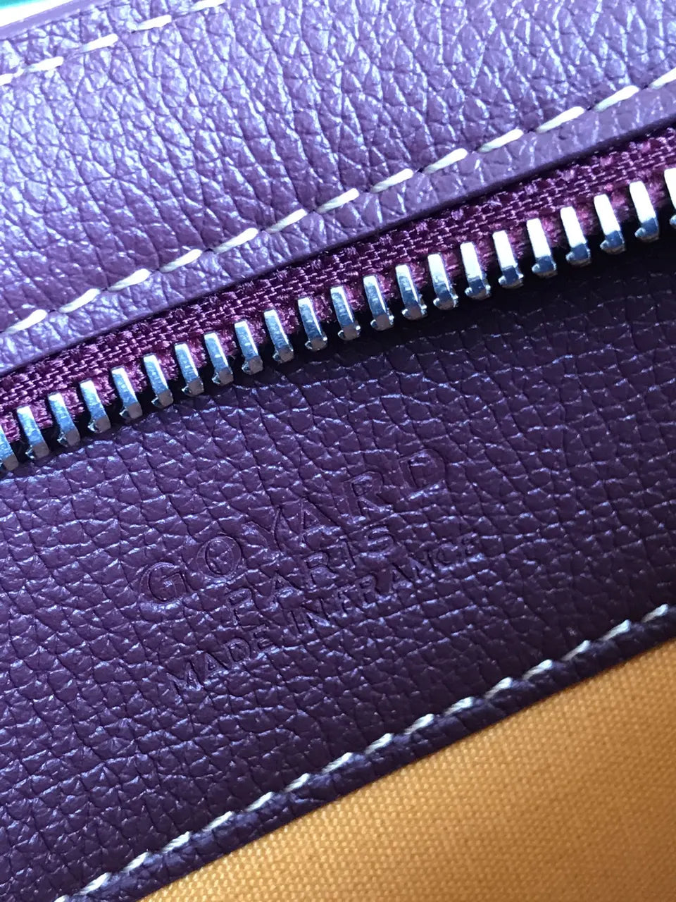 Goyard Plum Half Moon Bag - Hình 9