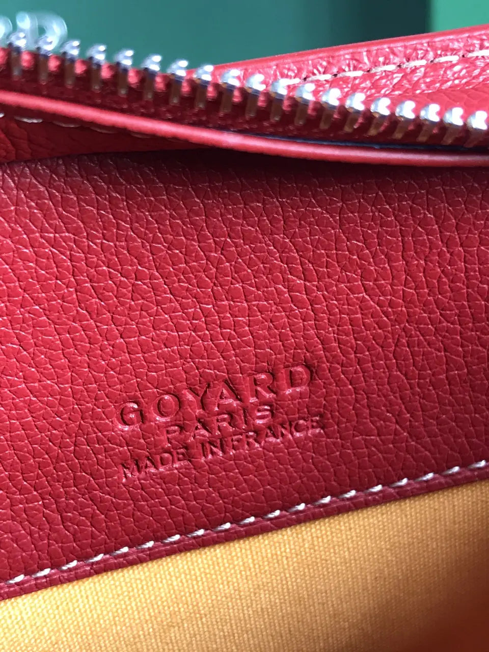 Goyard Red Goyardine Halzan 30 - Hình 8