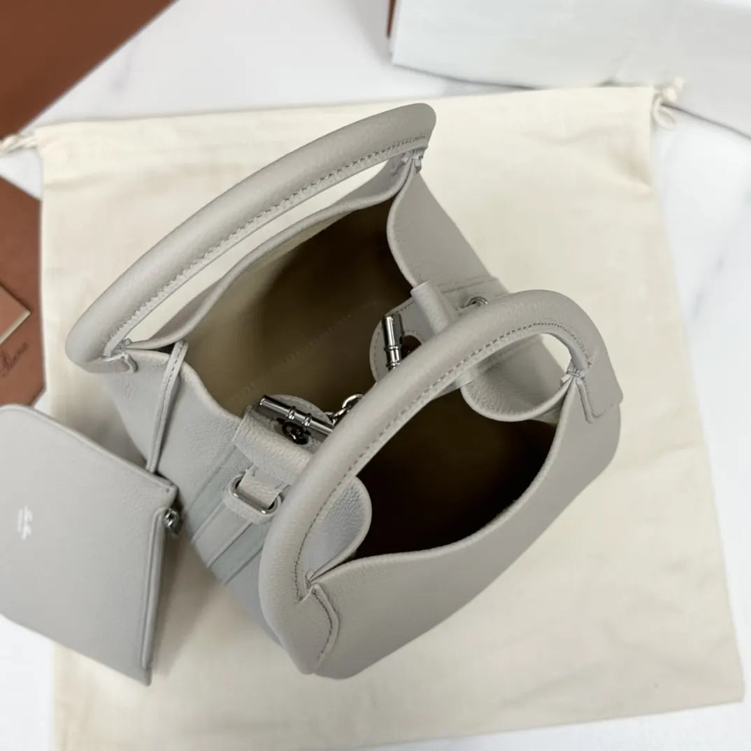 Loro Piana Quartz Grey Bucket - Hình 6