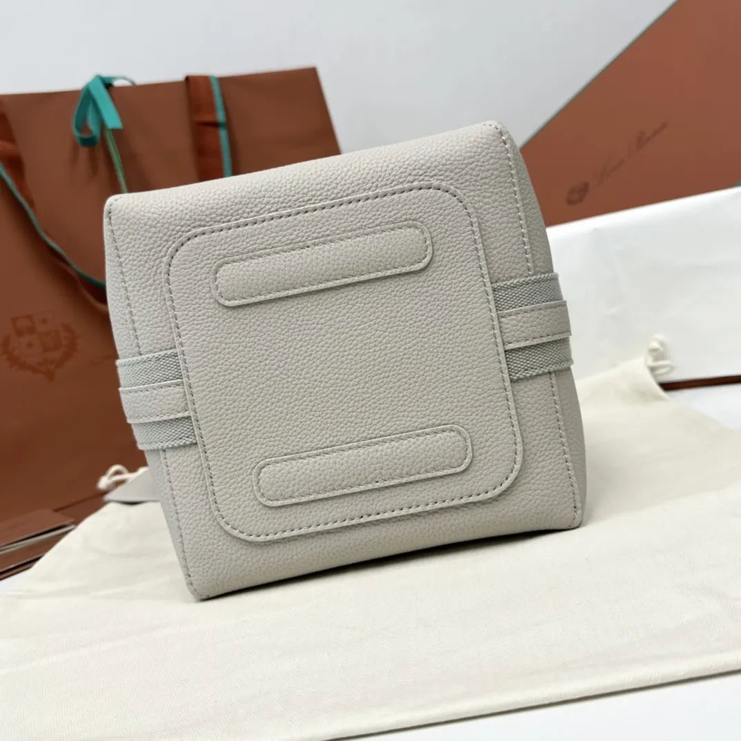 Loro Piana Quartz Grey Bucket - Hình 5