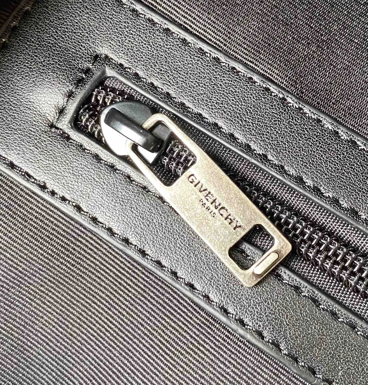 Givenchy Logo Backpack - Hình 7