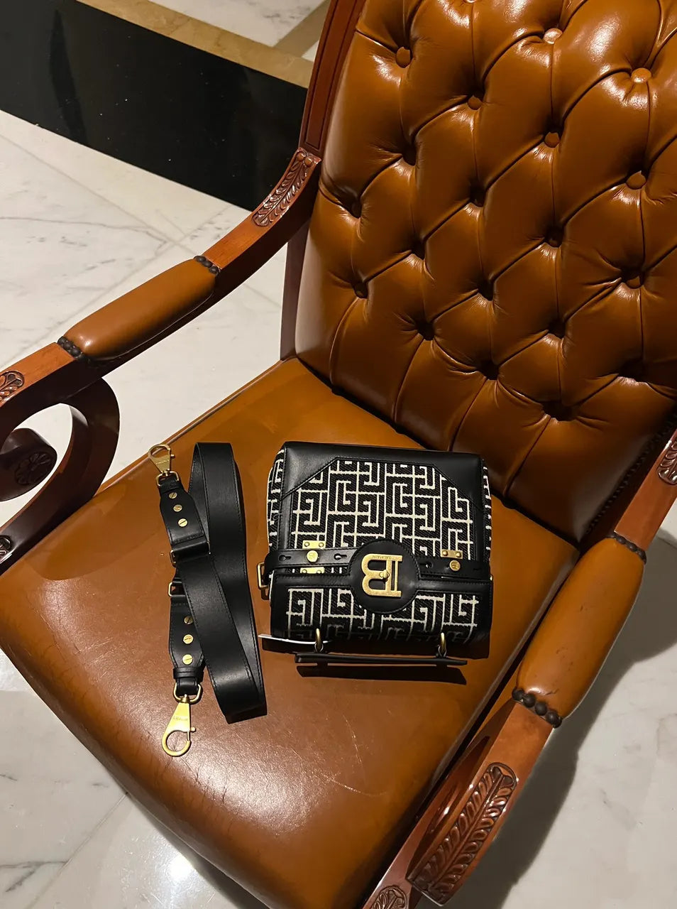 Balmain Labyrinth Print Box Bag - Hình 7