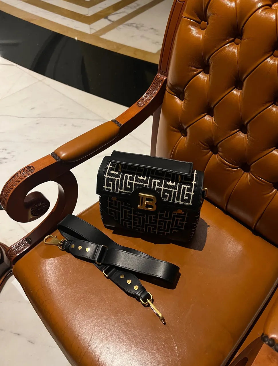 Balmain Labyrinth Print Box Bag - Hình 2