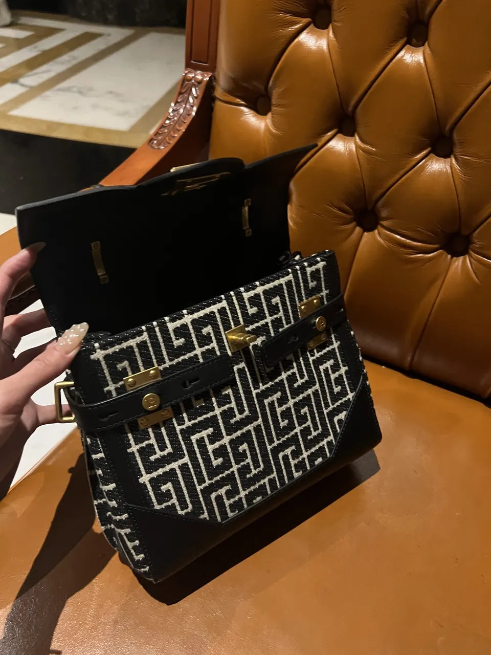 Balmain Labyrinth B-Buzz Bag - Hình 7