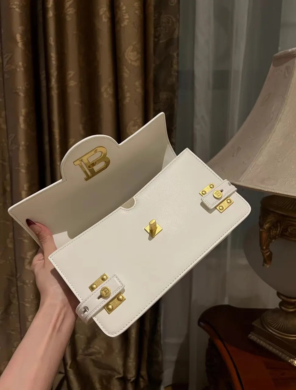 Balmain White Leather Bag - Hình 6