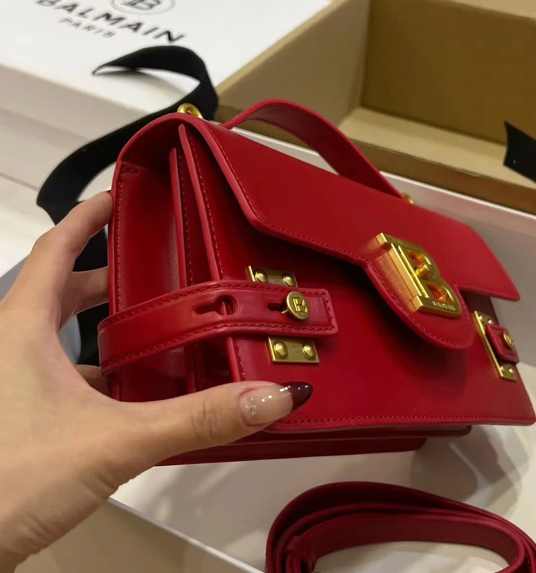 Balmain Rouge Leather Box Bag - Hình 6