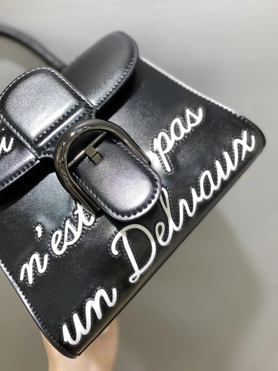 Delvaux Black Shiny Leather 'Ceci' Bag - Hình 3