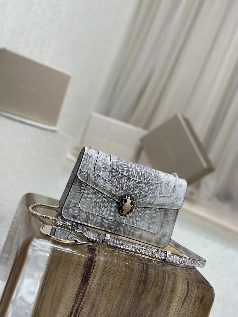 Bulgari Silver Python Bag - Hình 2