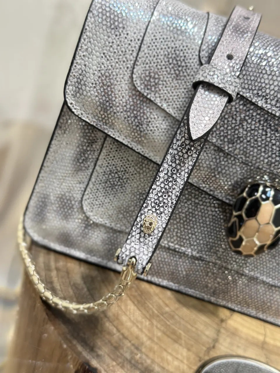 Bulgari Silver Python Bag - Hình 6