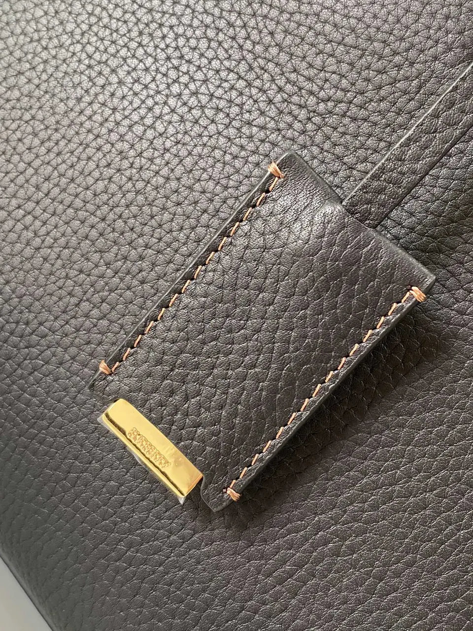 Burberry Black Grainy Leather TB Bag - Hình 7