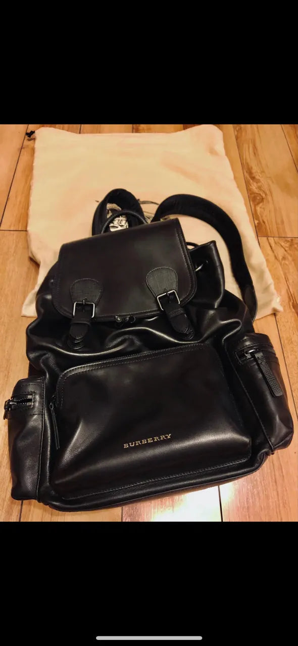 Burberry Black Leather Backpack - Hình 7