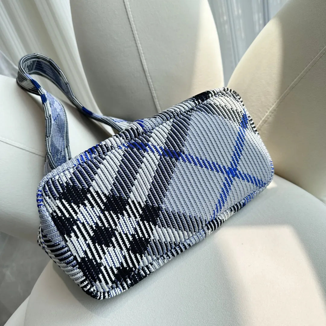 Burberry Blue Checkered Knit Bag - Hình 9