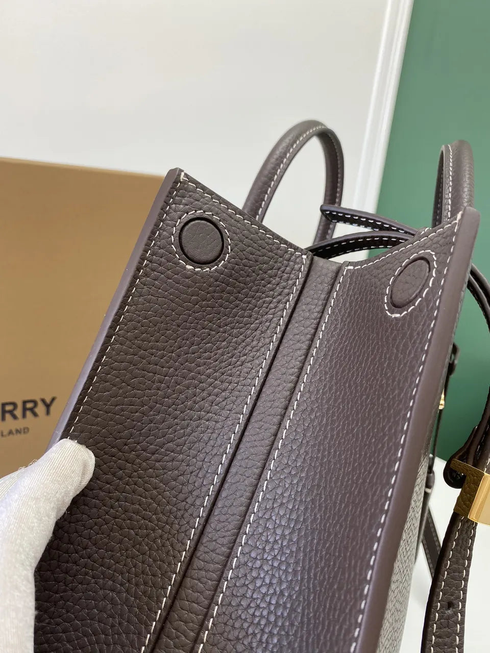 Burberry Taupe Grainy Leather Tote - Hình 4