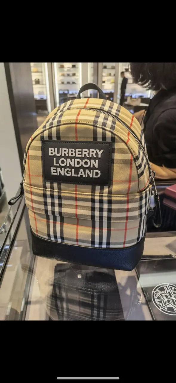 Burberry Check Backpack - Hình 3