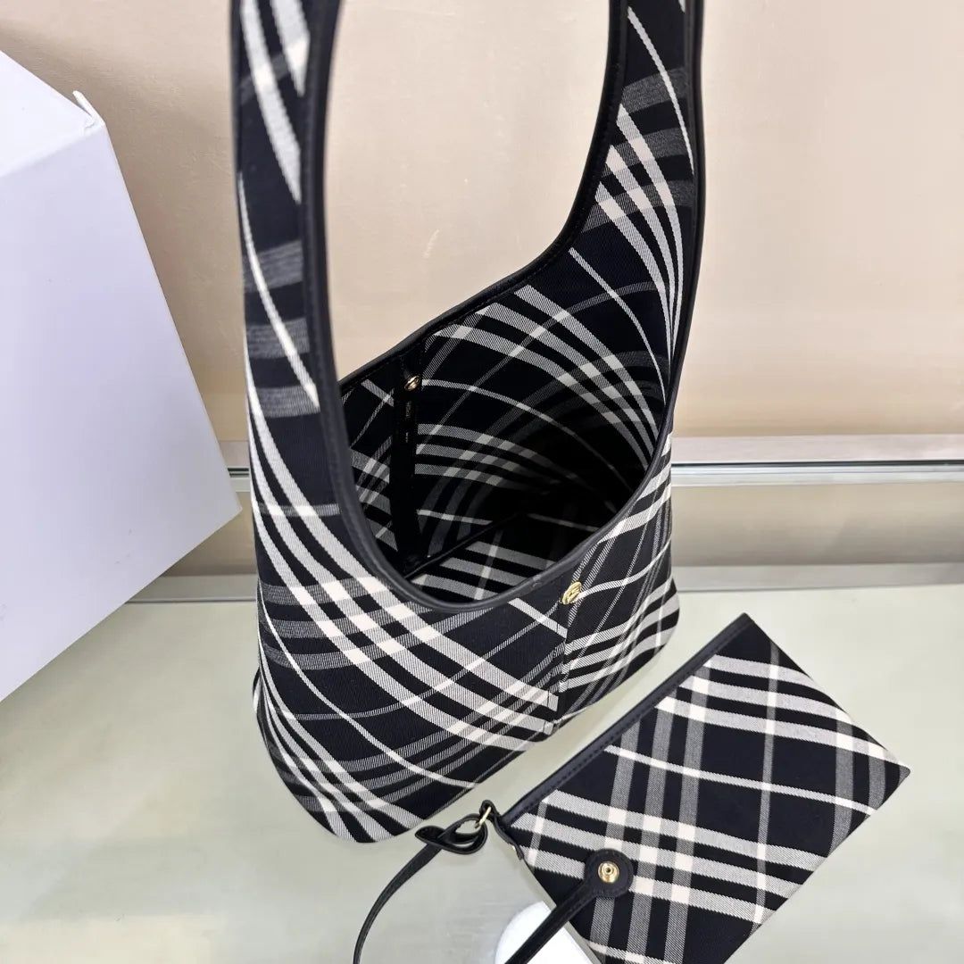 Burberry Black Plaid Knit Hobo Bag - Hình 6