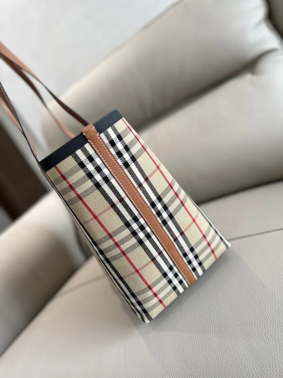 Burberry Check Two-Piece Tote Bag - Hình 6