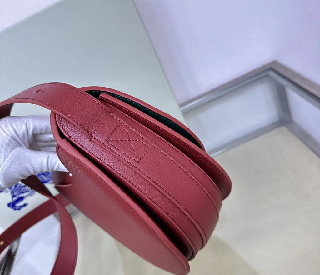 Burberry Oxblood Leather Saddle Bag - Hình 4