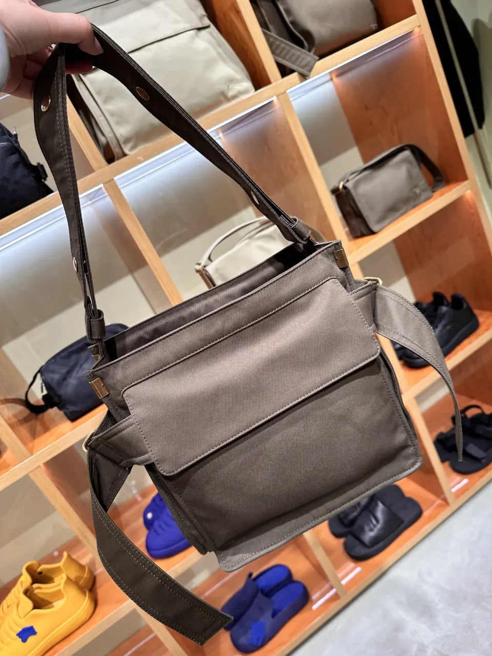 Burberry Olive Canvas Messenger Bag - Hình 8