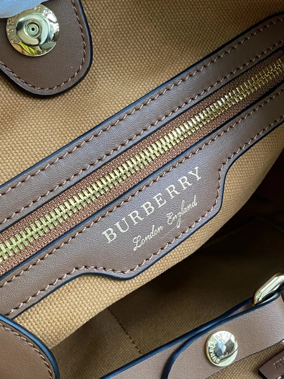 leather Burberry Check Tote Bag - Hình 6