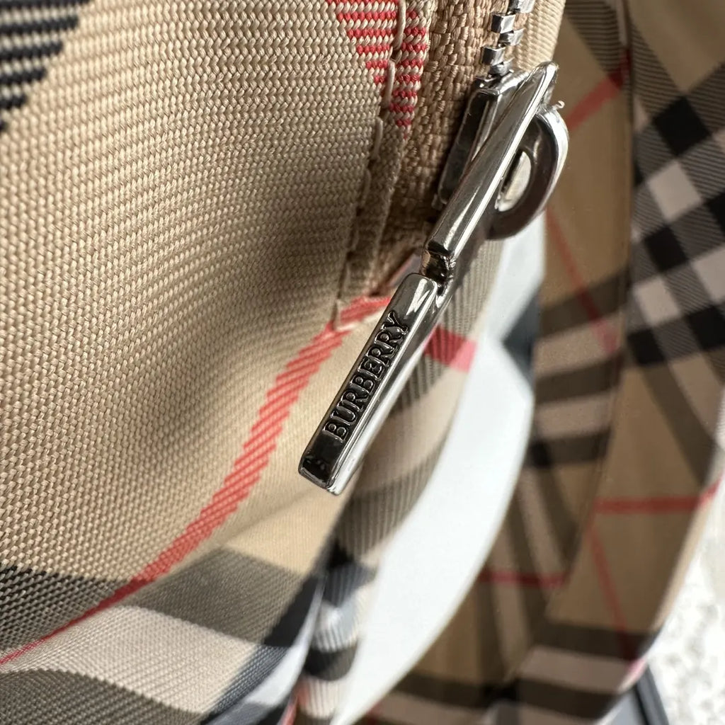 Burberry Vintage Check Backpack - Hình 7