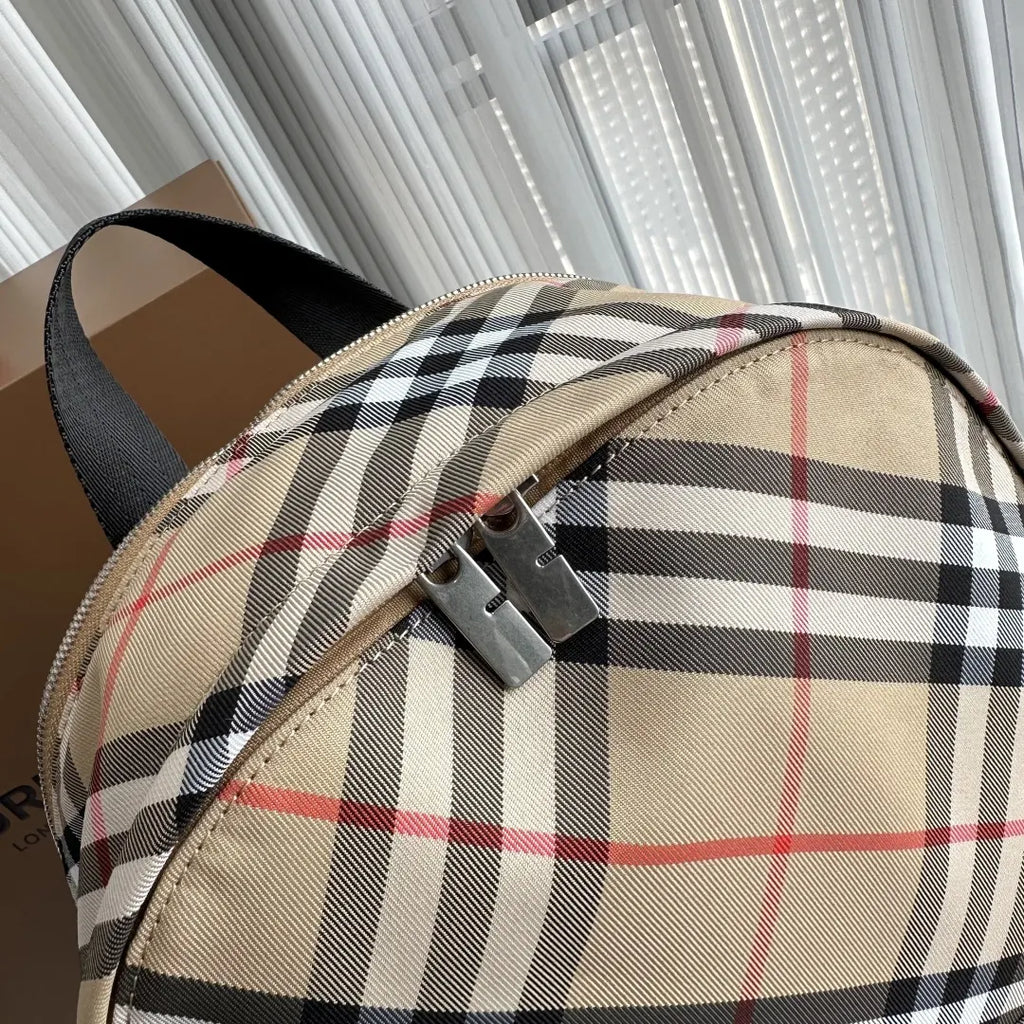 Burberry Vintage Check Backpack - Hình 3