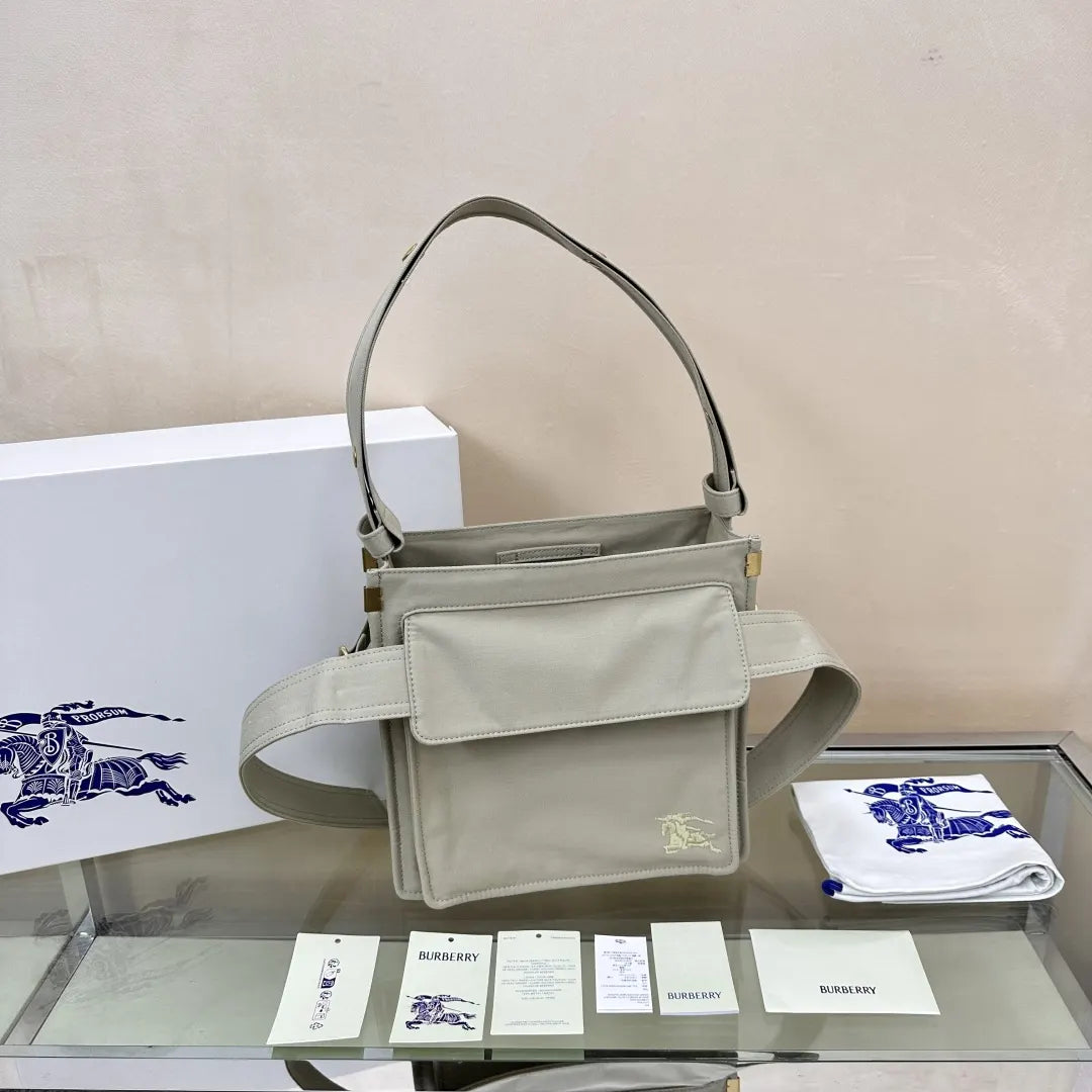 Burberry Alabaster Leather Belt Bag - Hình 3