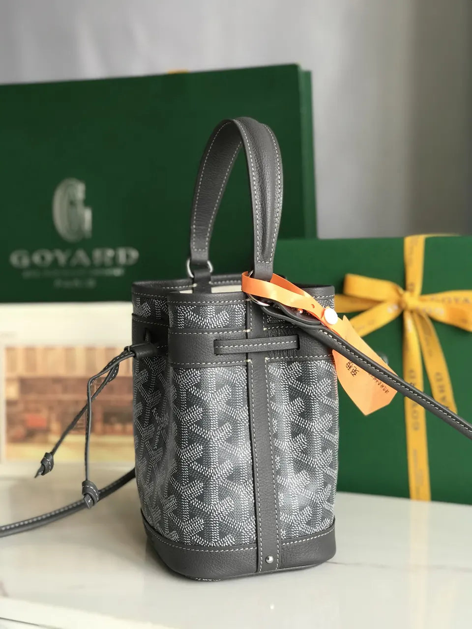 goyardine Goyard Grey Bucket Bag - Hình 4