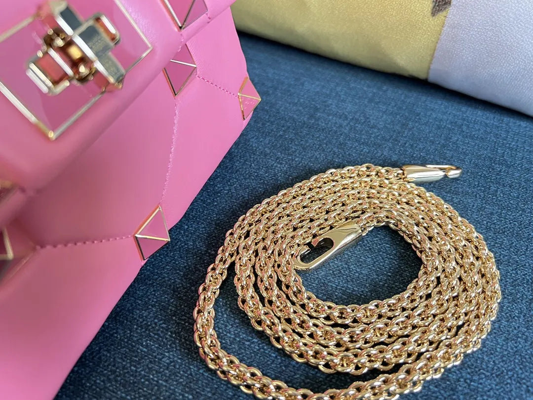 Valentino Pink Stud Chain Bag - Hình 6