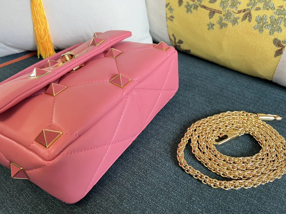 Valentino Pink Stud Chain Bag - Hình 4