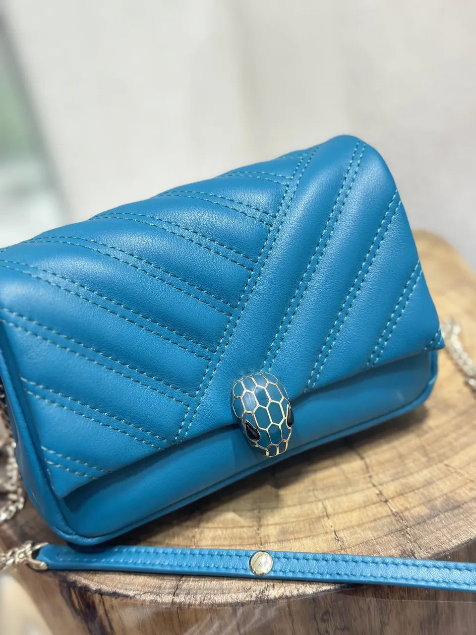 Bvlgari Teal Serpenti Bag - Hình 5