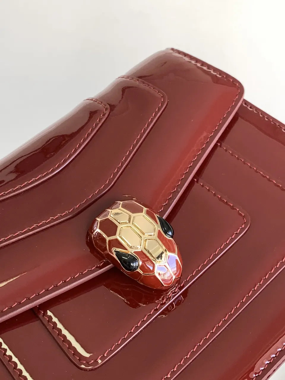 Bvlgari Burgundy Crossbody - Hình 5