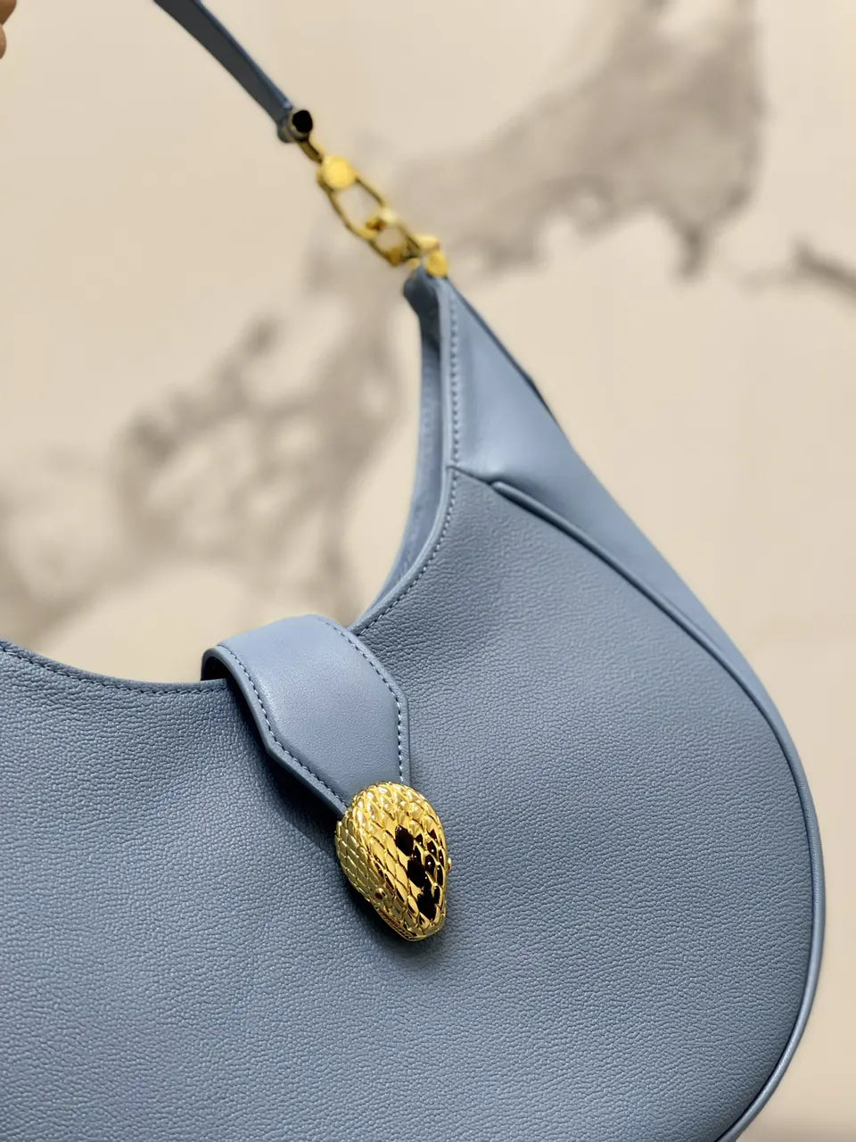 Bvlgari Blue Leather Bag - Hình 2