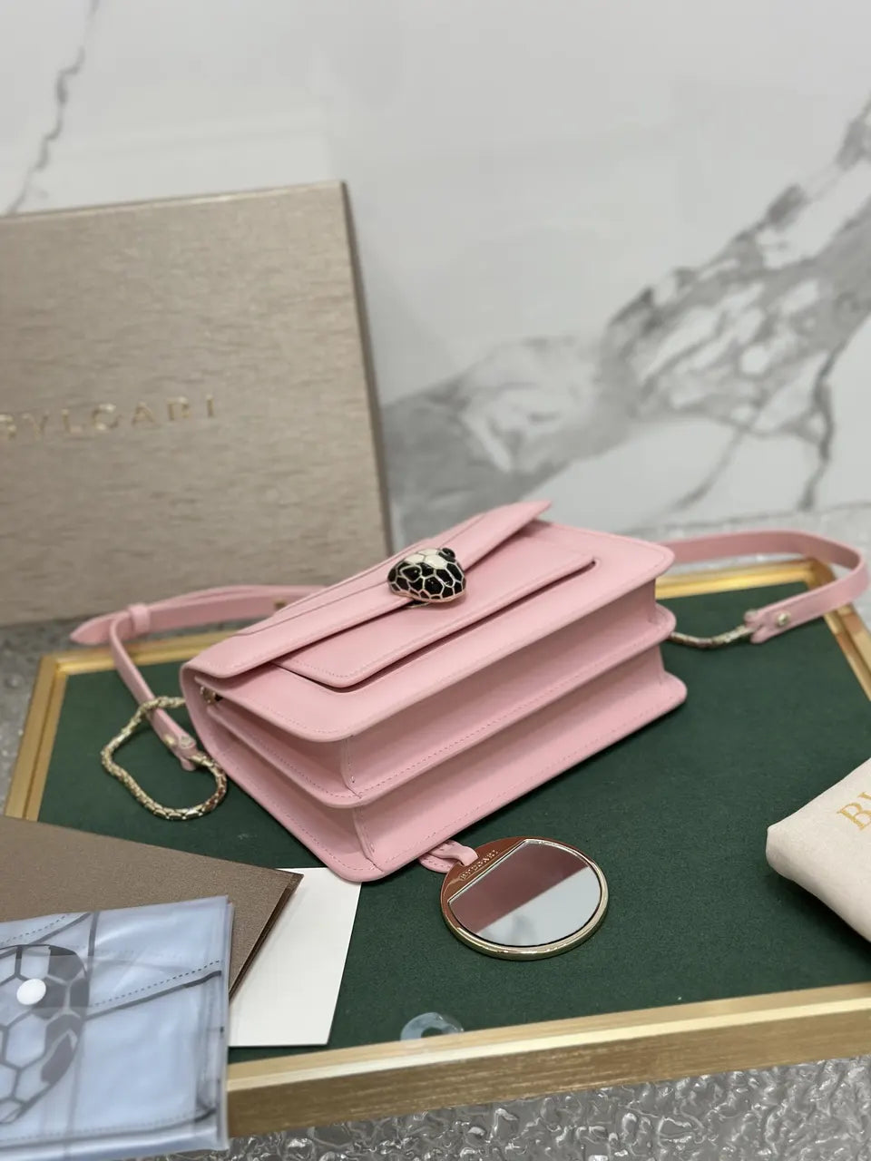 Bulgari Pink Leather Bag - Hình 5
