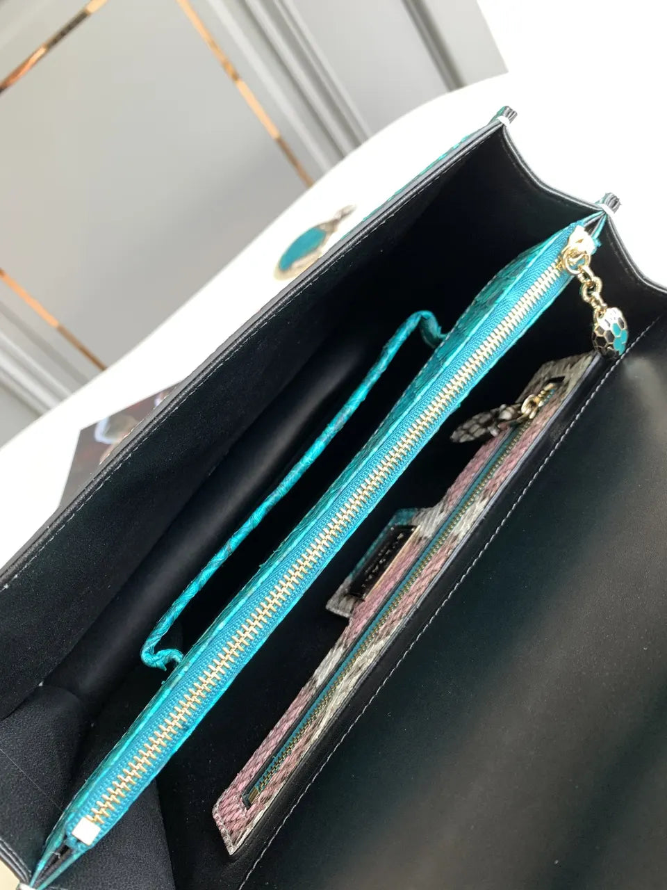 Turquoise Python Serpenti Bag - Hình 8
