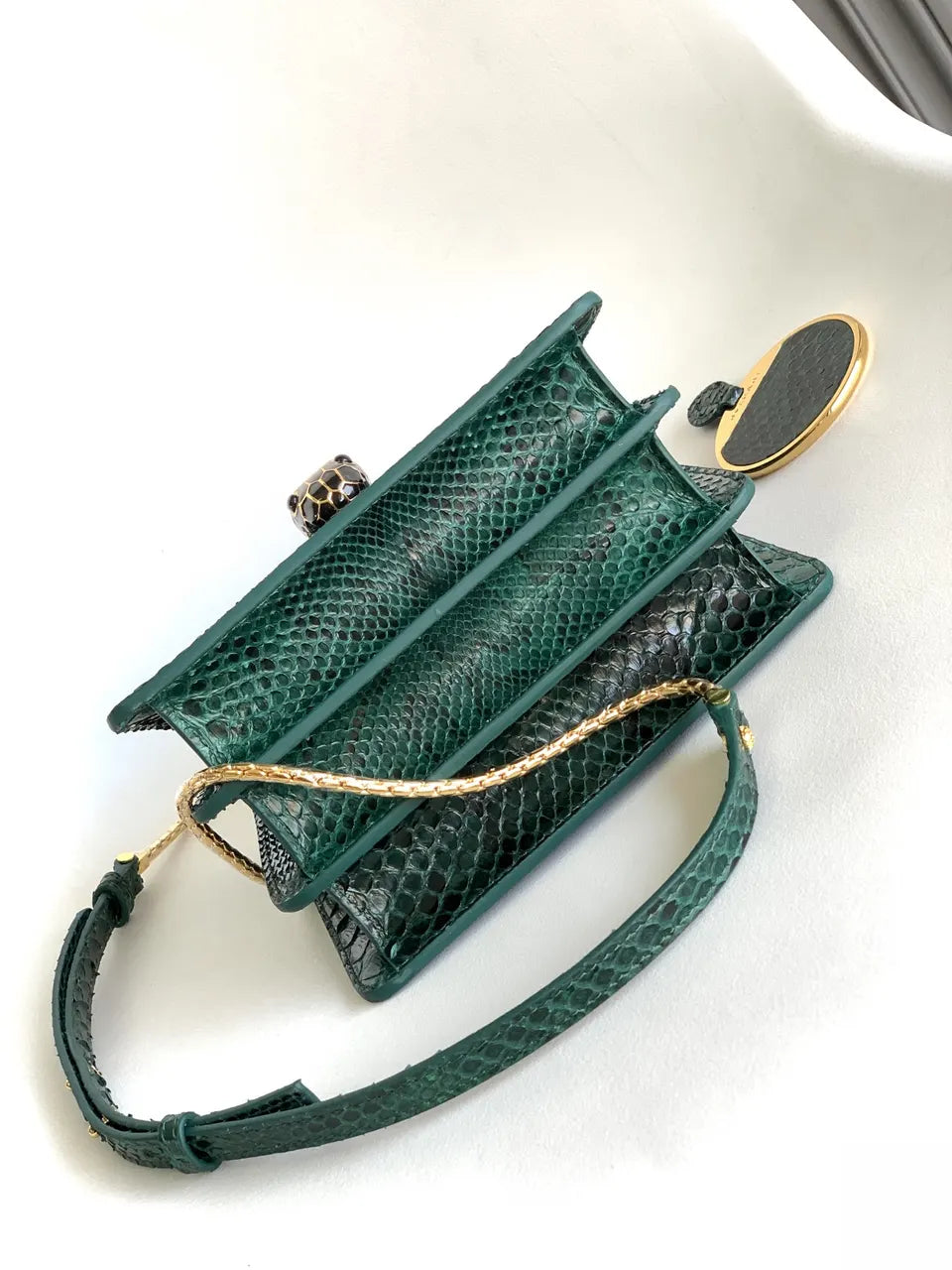 Serpenti Jade Green Python Bag - Hình 4