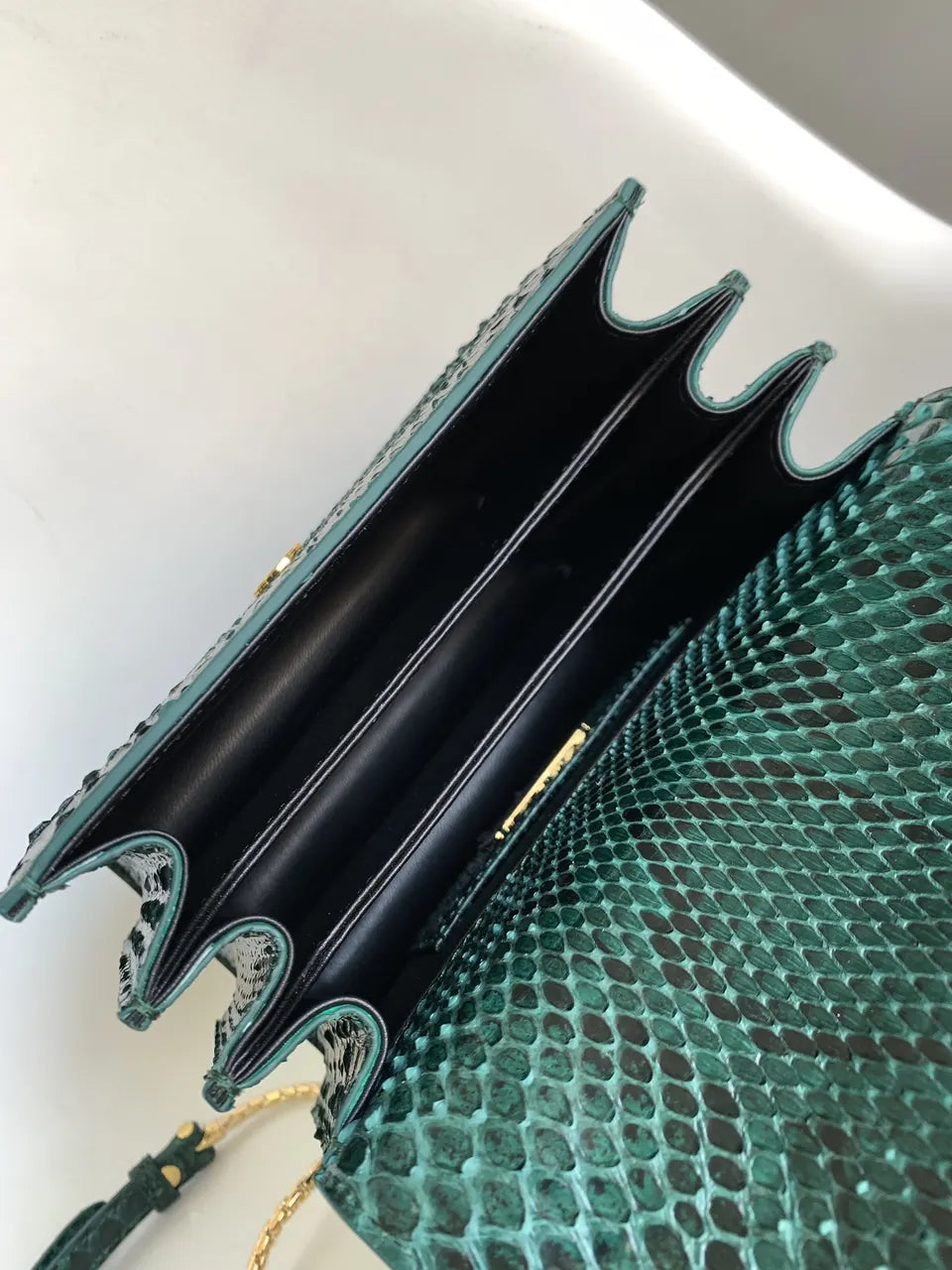Serpenti Jade Green Python Bag - Hình 9