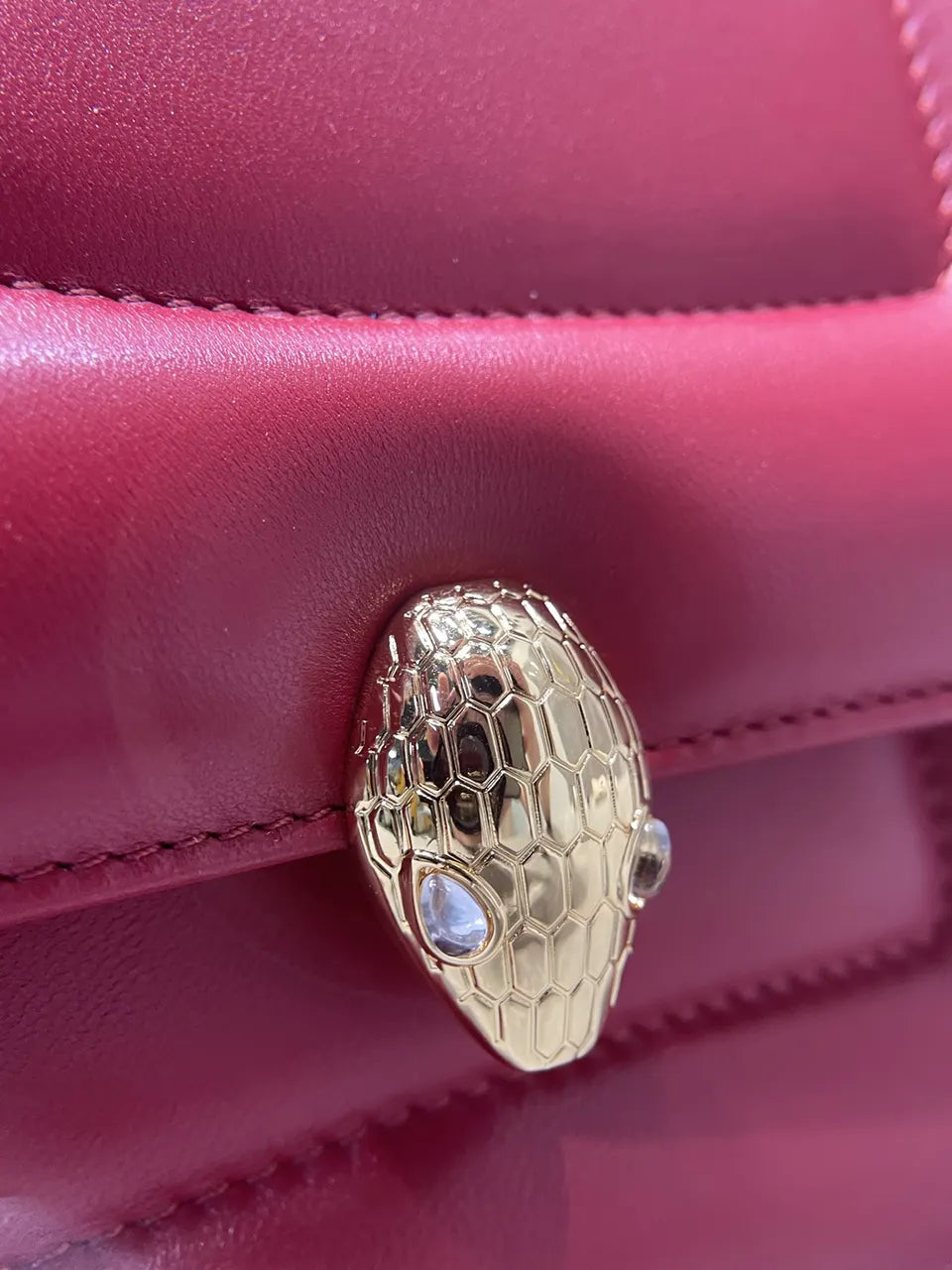 Bvlgari Red Leather Bag - Hình 4
